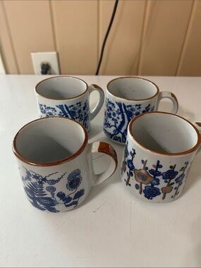 Blue Floral Ceramic Mugs - Set of 4